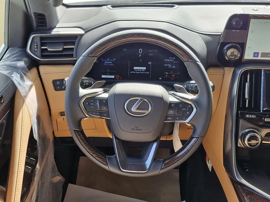 2025 Lexus LX 600 