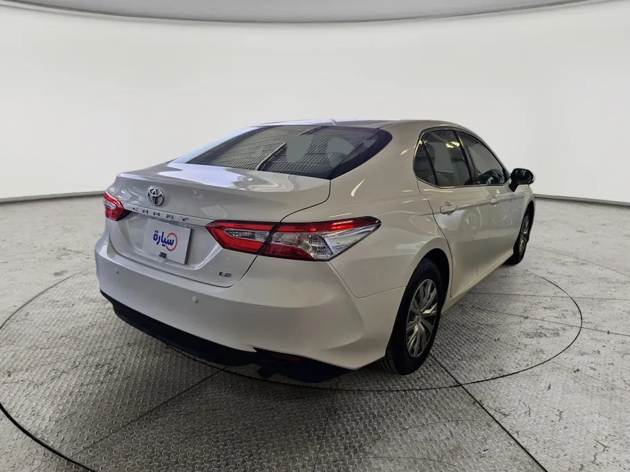 تويوتا كامري LE 2019 