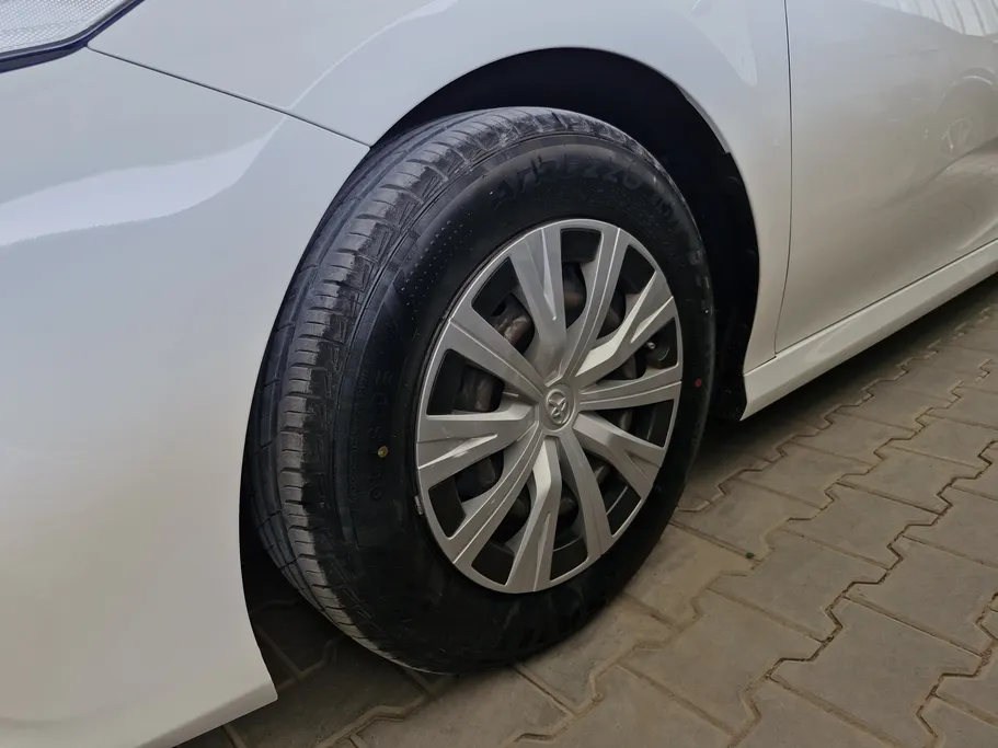 تويوتا كامري LE 2019 