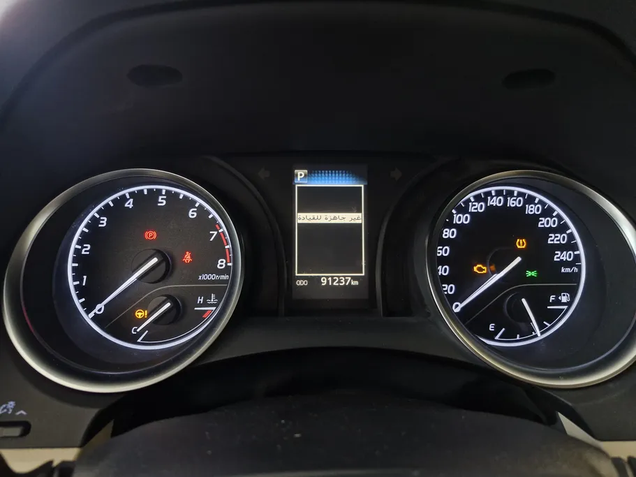 تويوتا كامري LE 2019 