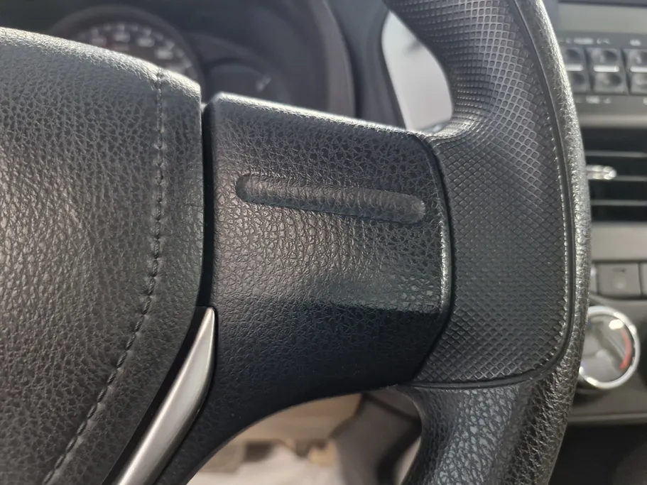 تويوتا يارس Y 2019 