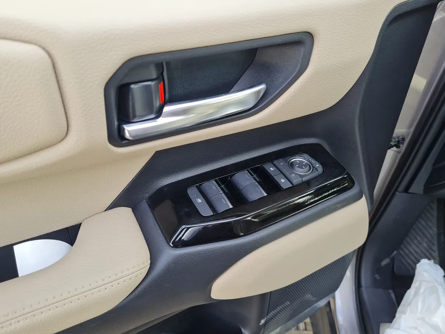 تويوتا برادو TXL3 2026 