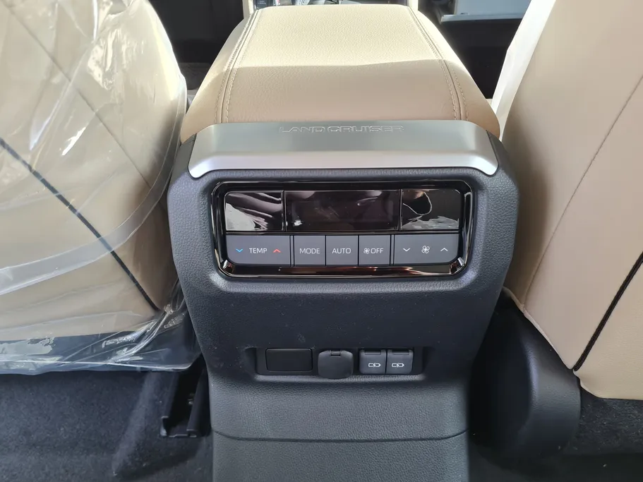 تويوتا برادو TXL3 2026 