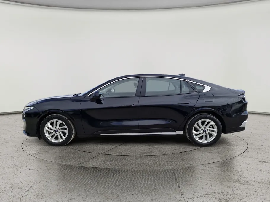 2023 Ford Taurus Ambiente New Shape 