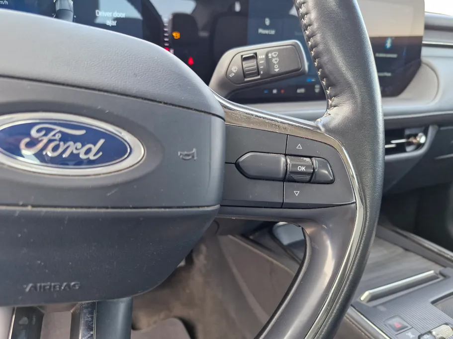 2023 Ford Taurus Ambiente New Shape 