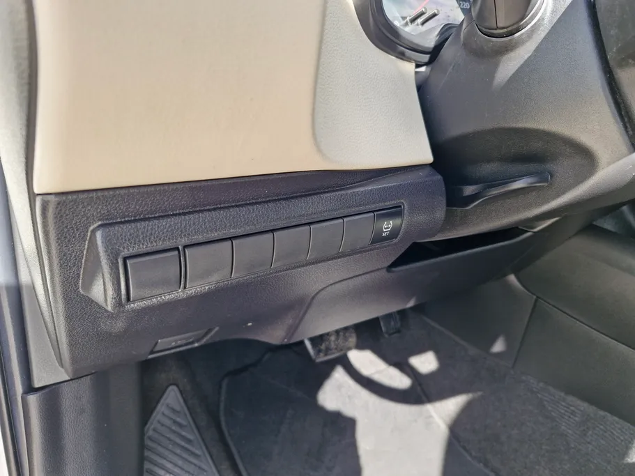 تويوتا كورولا XLI 2021 