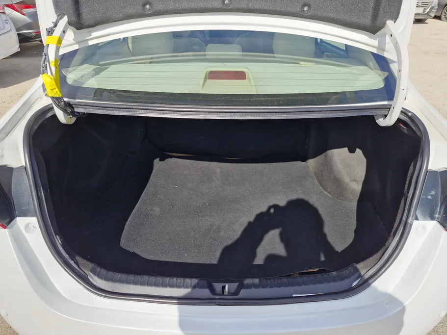 2021 Toyota Yaris  Y 