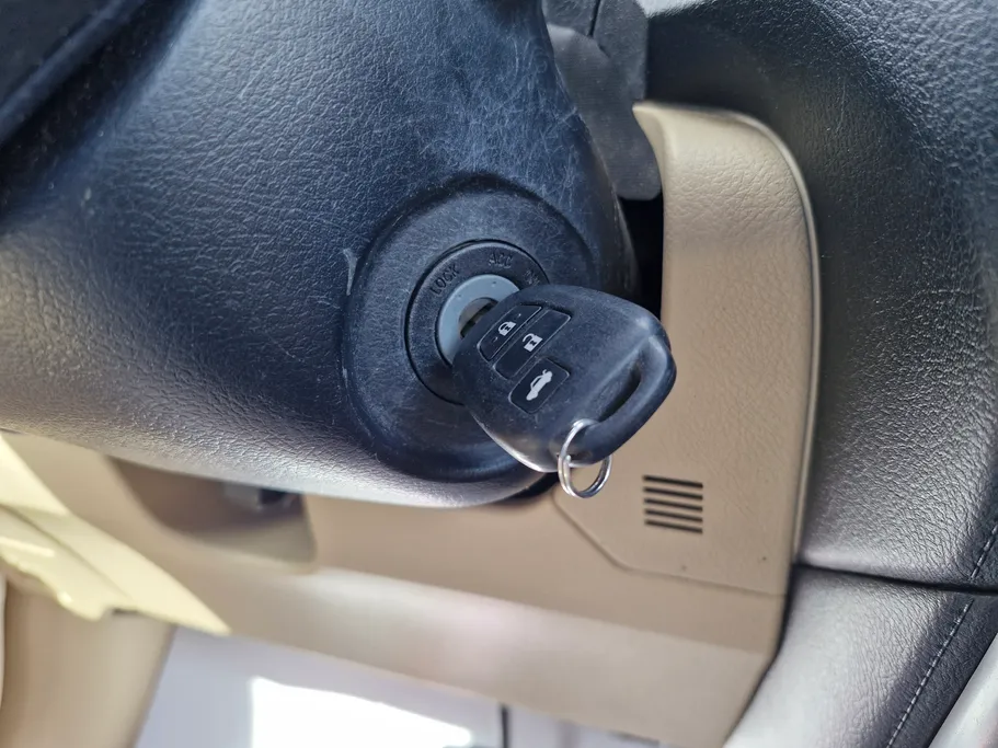 2021 Toyota Yaris  Y 