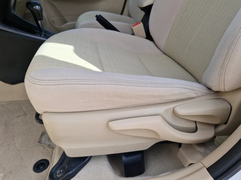 2021 Toyota Yaris  Y 