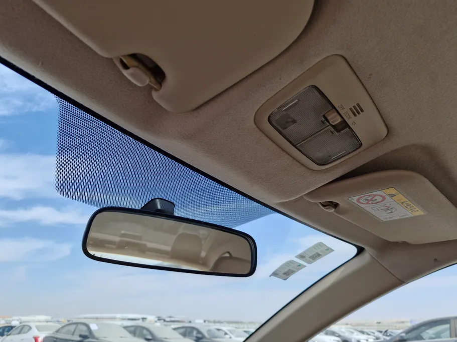 2021 Toyota Yaris  Y 