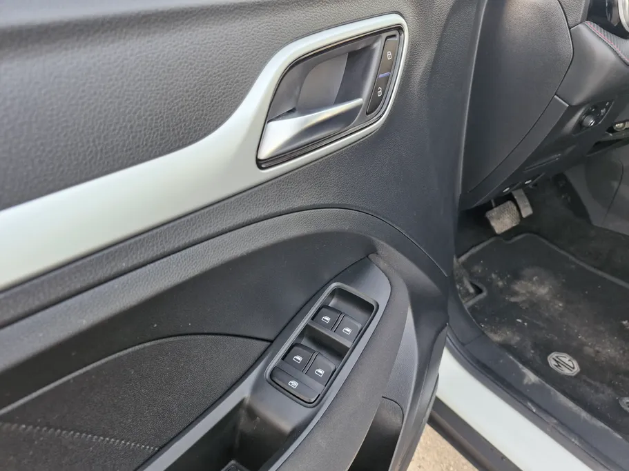 ام جي ZS STD 2022 