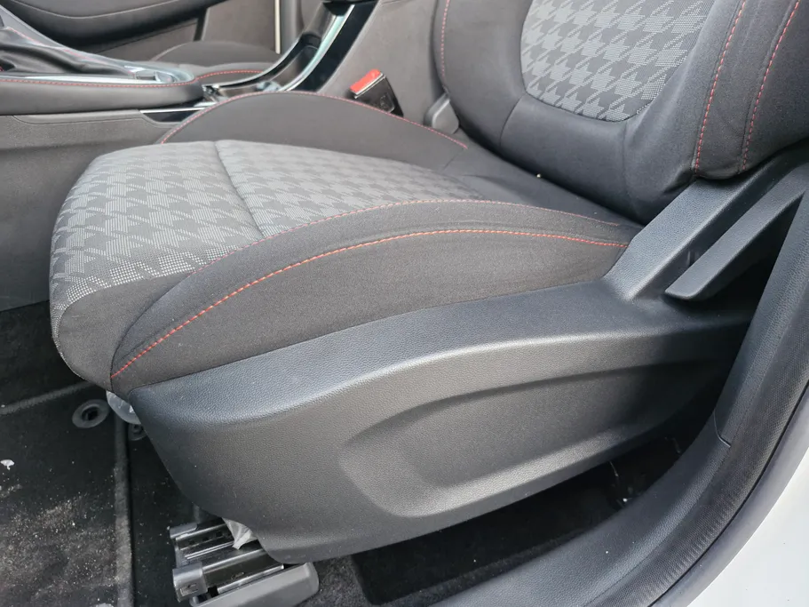 ام جي ZS STD 2022 