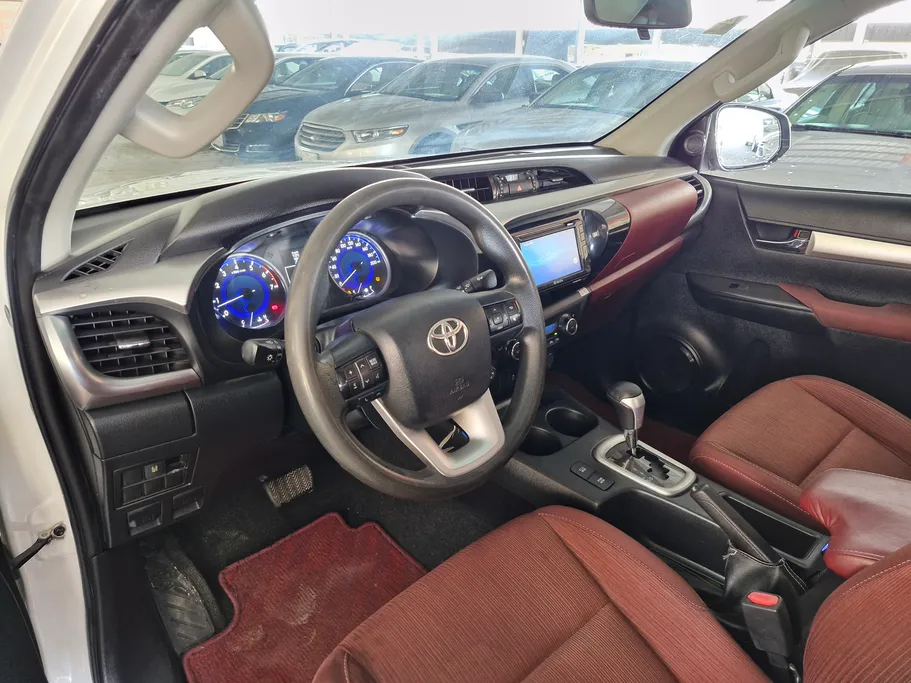 تويوتا هايلكس GLX.S 2019 