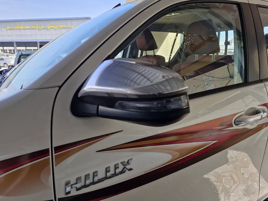 تويوتا هايلكس GLX.S 2019 