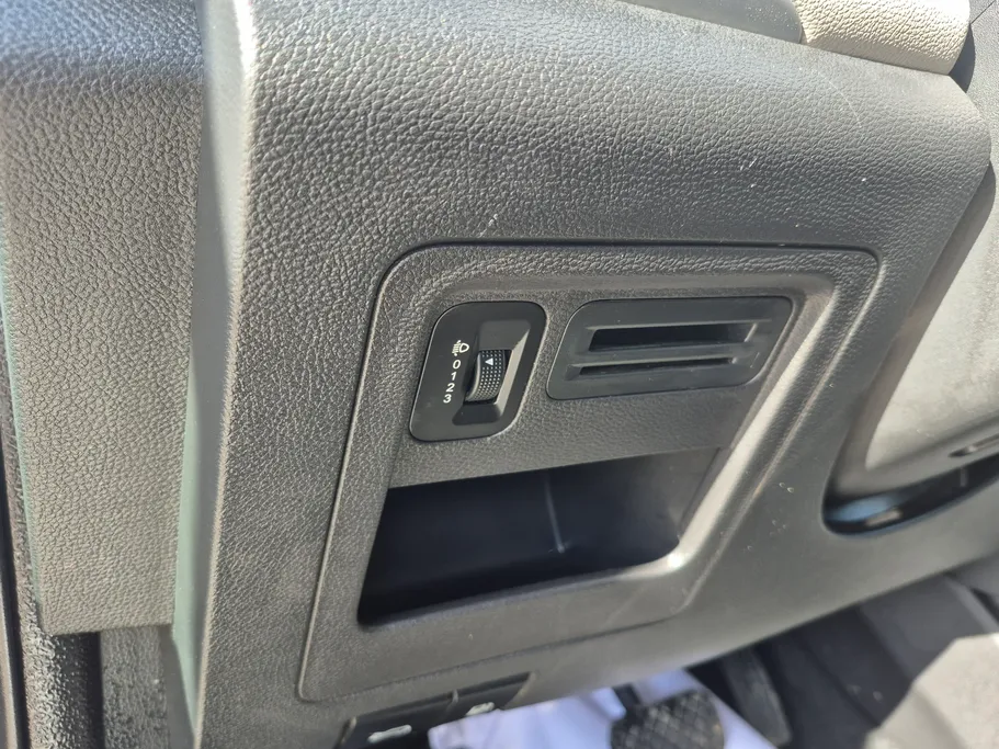 2023 Chevrolet Groove LT 