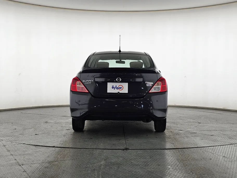 2022 Nissan Sunny Classic 