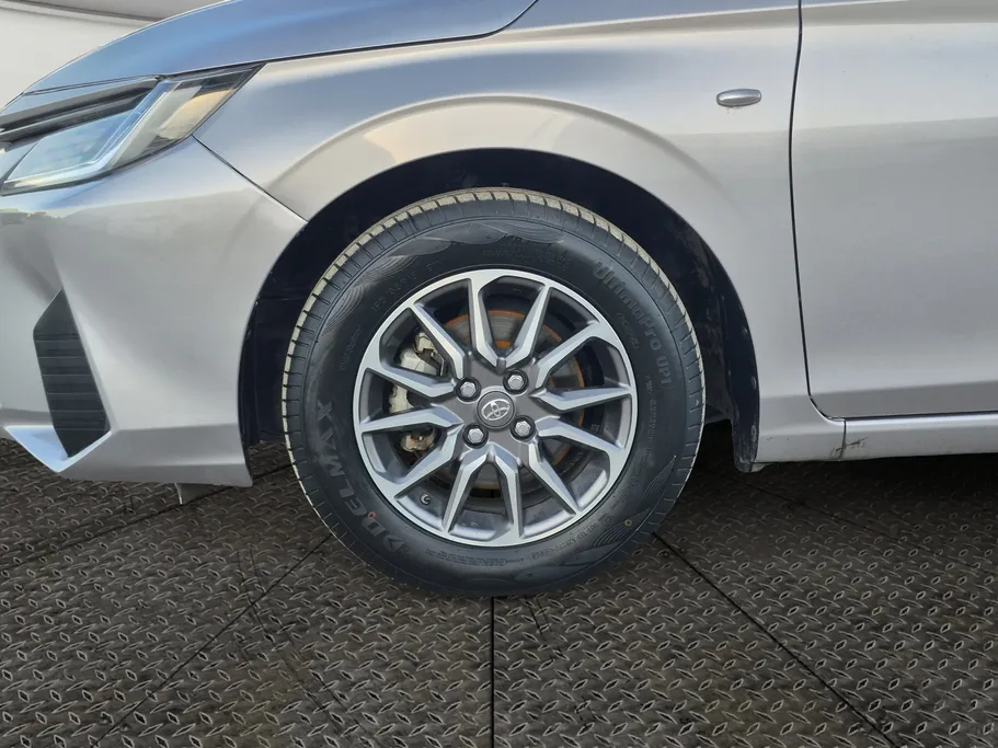 تويوتا يارس Y 2023 