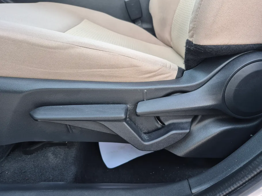 تويوتا يارس Y 2023 