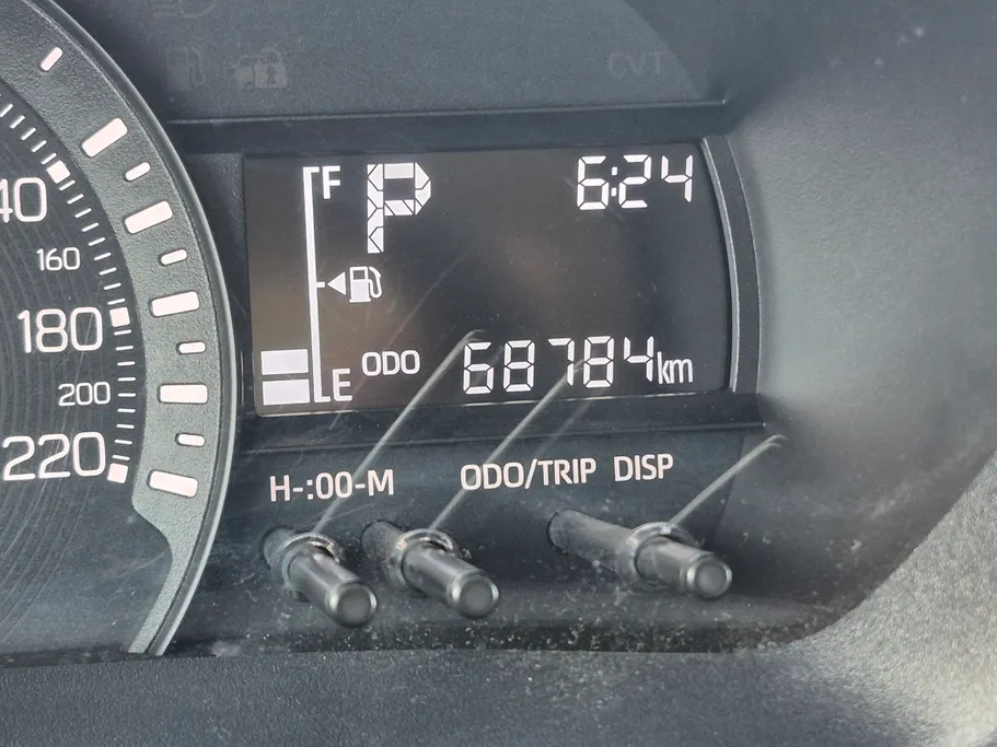 تويوتا يارس Y 2023 