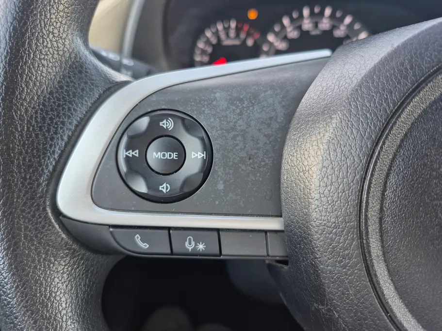 تويوتا يارس Y 2023 