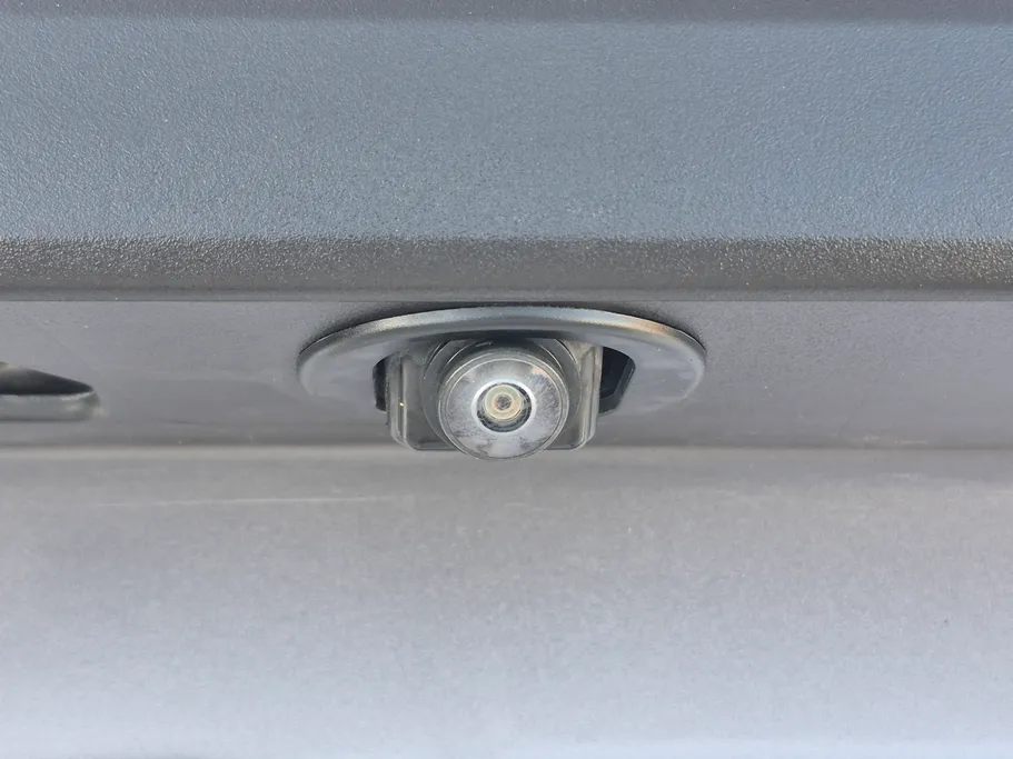 تويوتا يارس Y 2023 