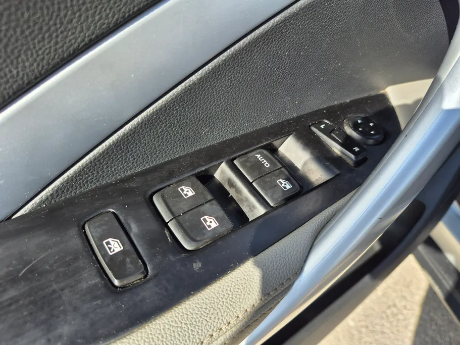 2023 Chevrolet Groove LT 