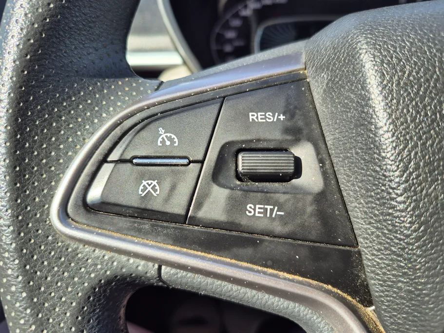 2023 Chevrolet Groove LT 