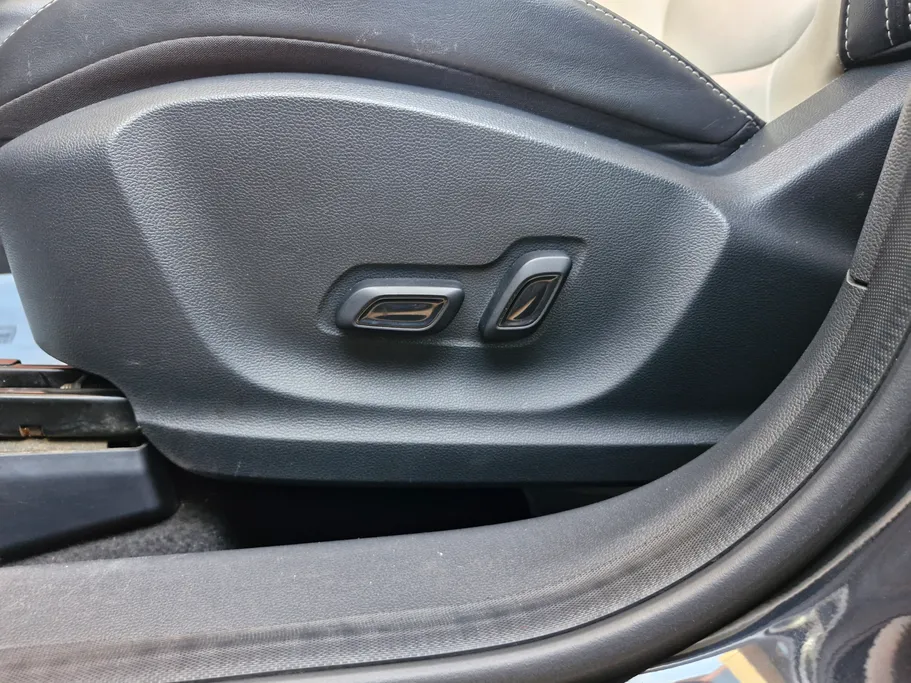 ام جي ZS LUX 2023 