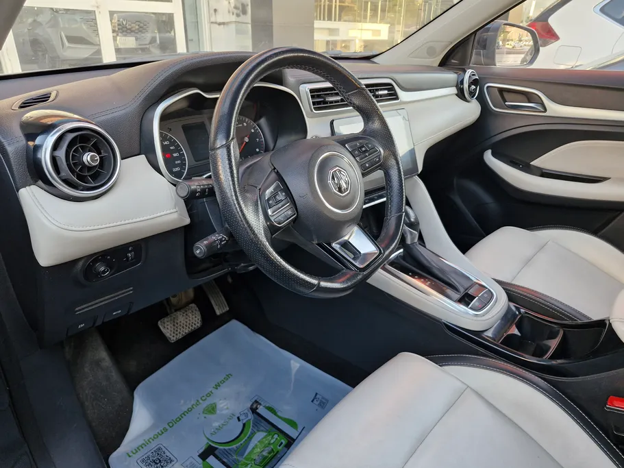 ام جي ZS LUX 2023 