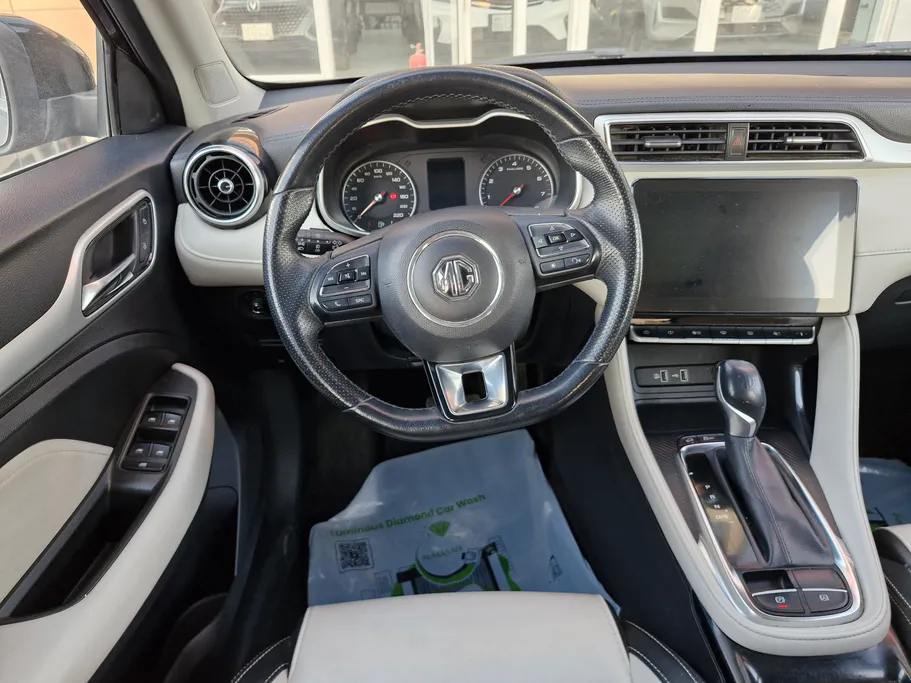 ام جي ZS LUX 2023 