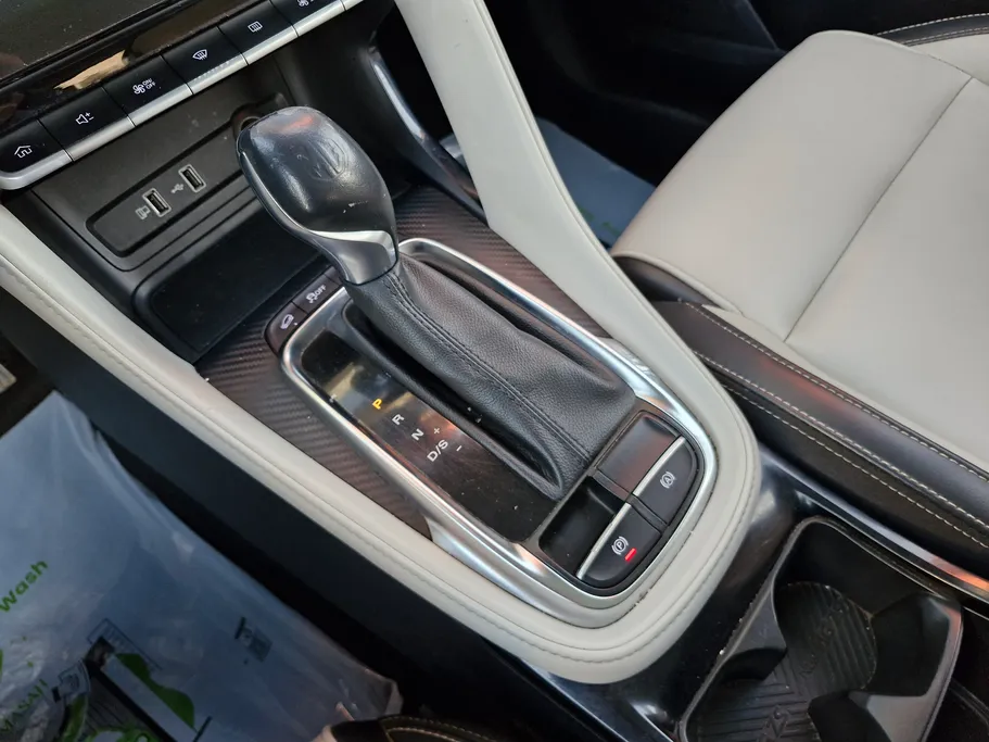 ام جي ZS LUX 2023 