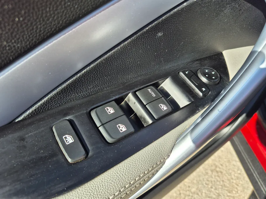 2023 Chevrolet Groove LT 