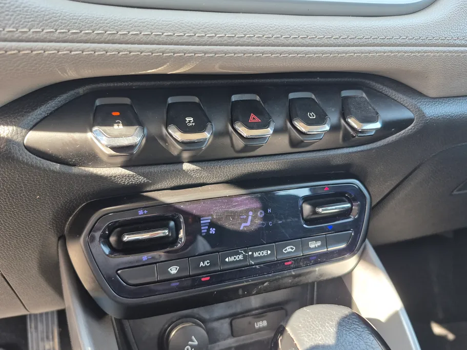 2023 Chevrolet Groove LT 