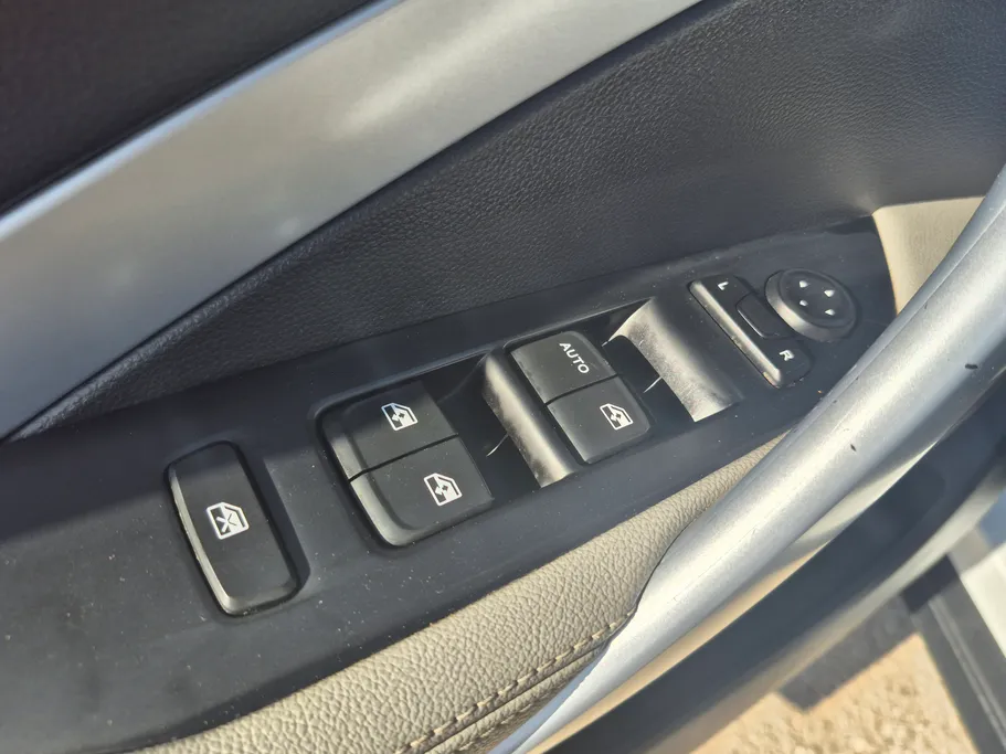 2023 Chevrolet Groove LT 