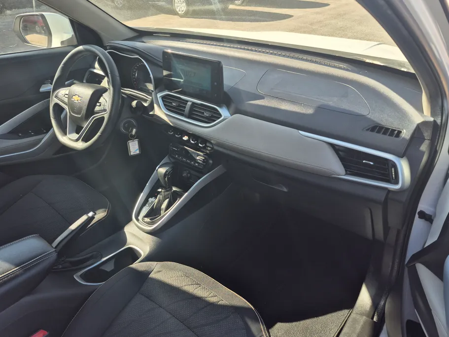 2023 Chevrolet Groove LT 