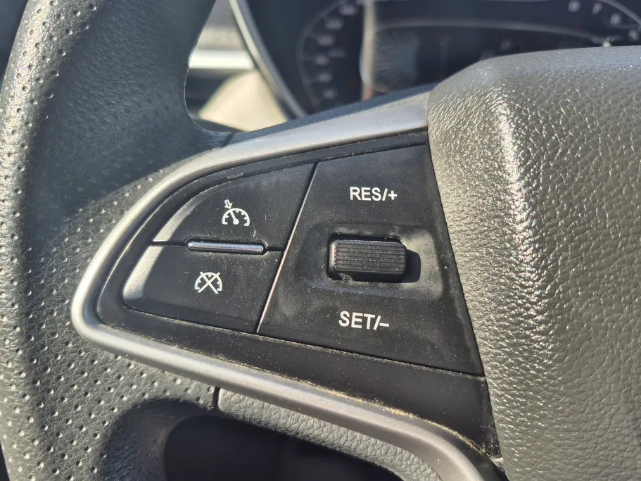 2023 Chevrolet Groove LT 