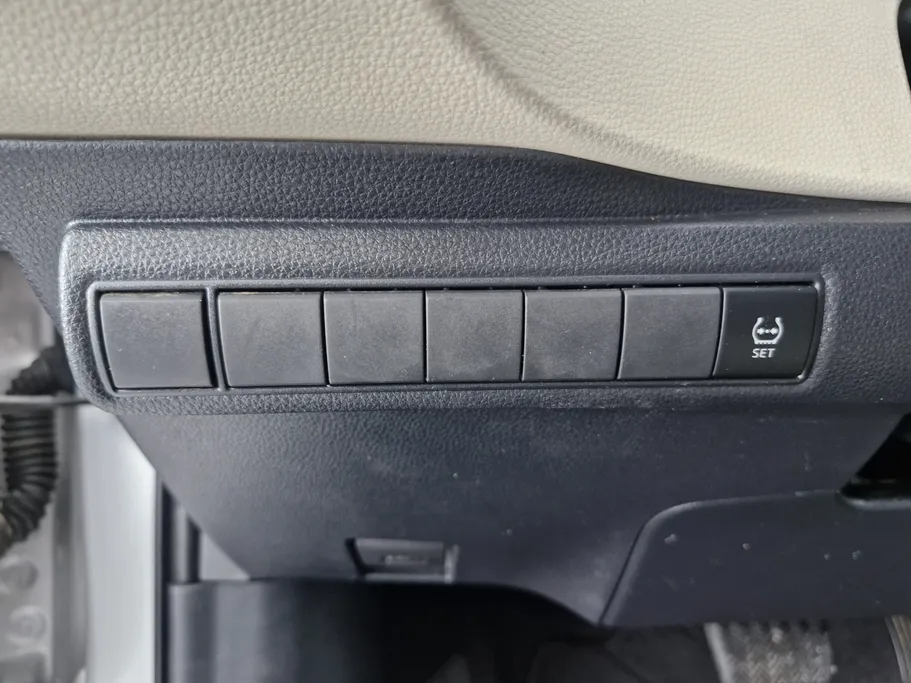 تويوتا كورولا XLI 2020 