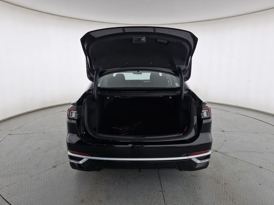 2023 Ford Taurus Ambiente New Shape 