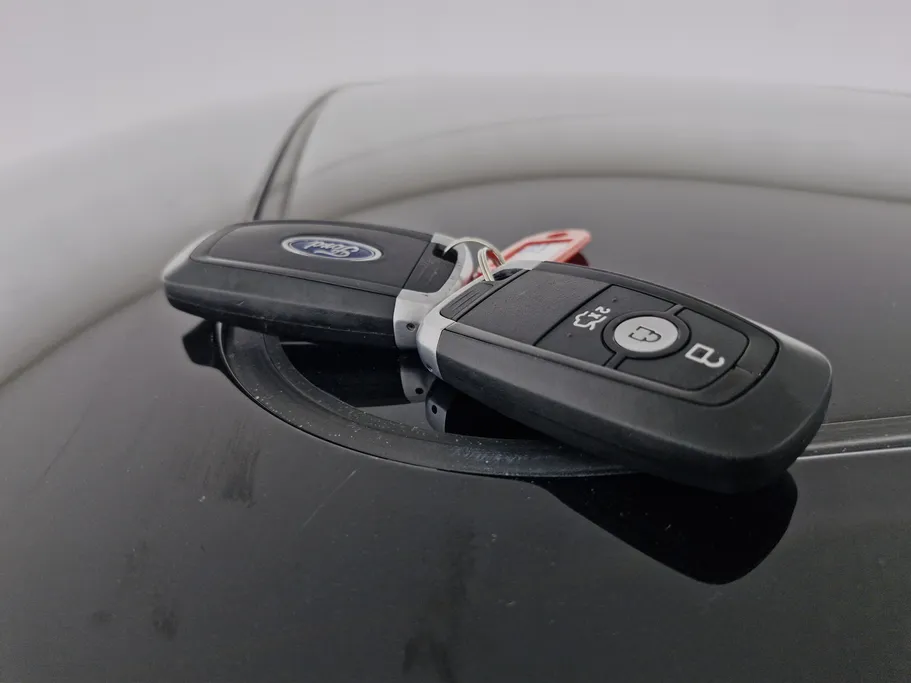 2023 Ford Taurus Ambiente New Shape 