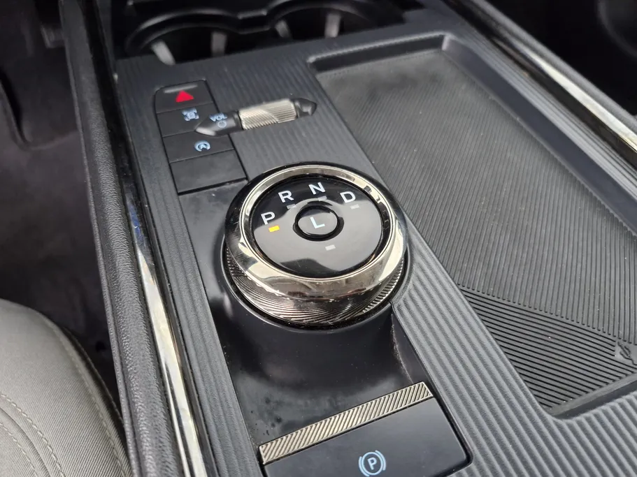 2023 Ford Taurus Ambiente New Shape 