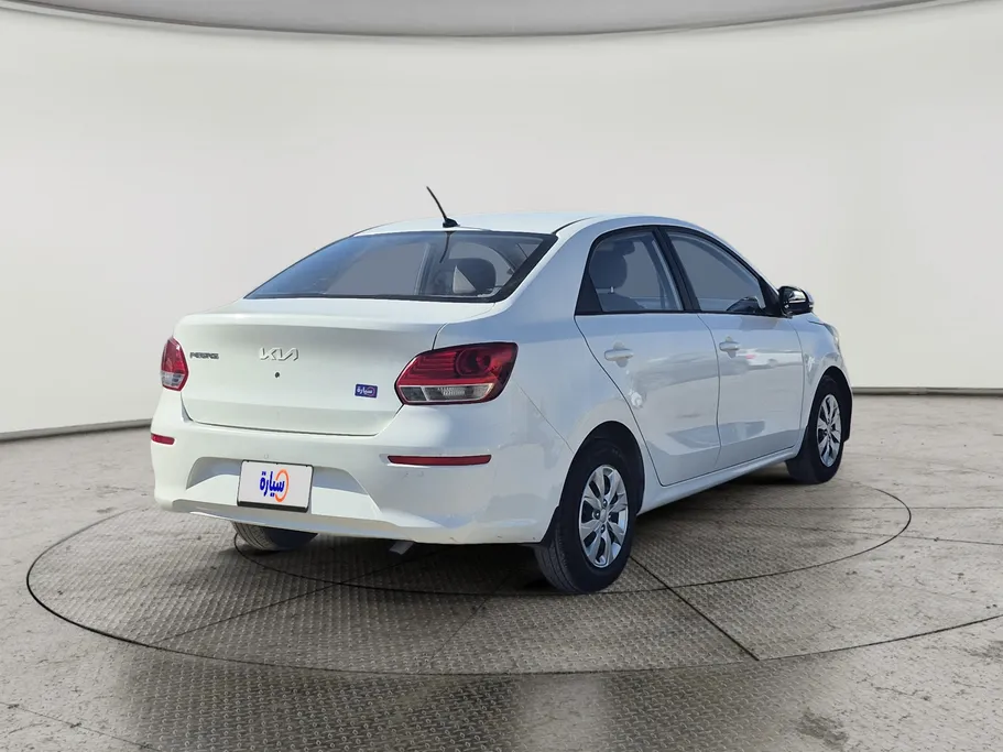 2022 Kia Pegas LX 