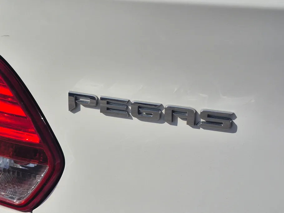 2022 Kia Pegas LX 