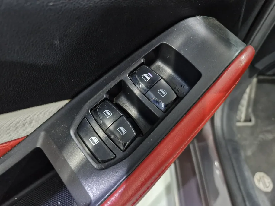 ام جي جي تي LUX 2023 