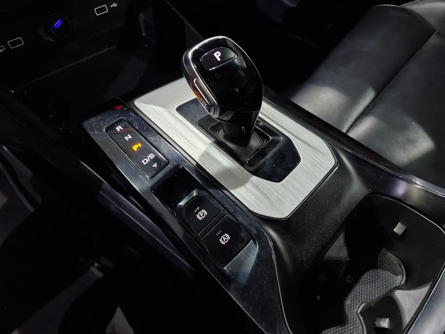 ام جي جي تي LUX 2023 