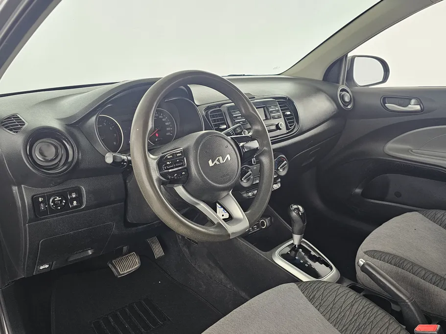 2022 Kia Pegas LX 
