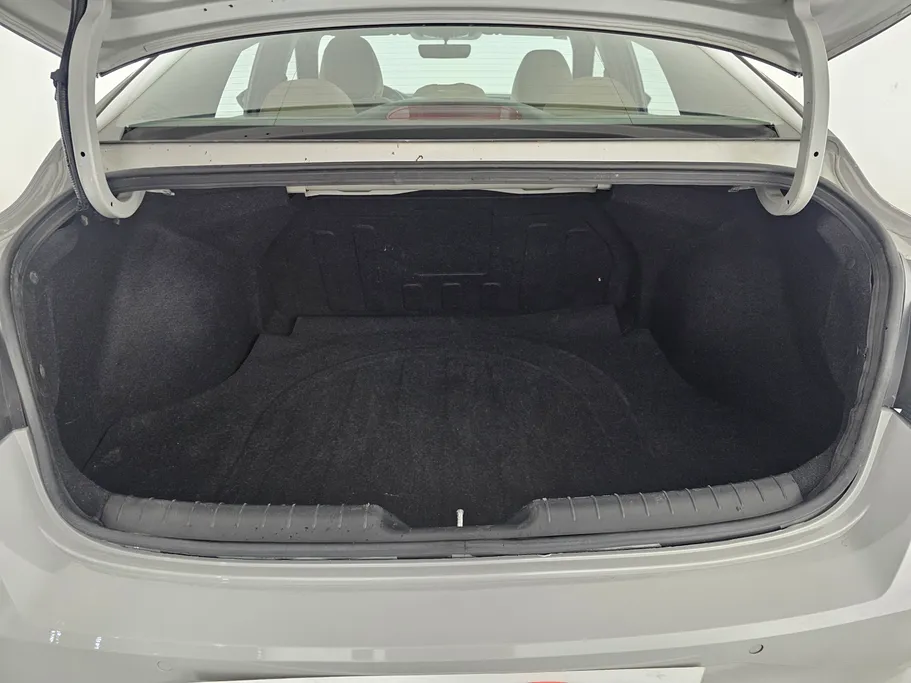 2023 Hyundai Elantra Fleet 