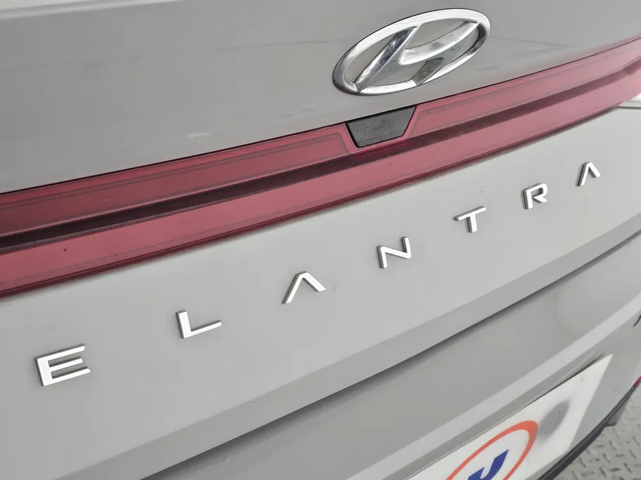 2023 Hyundai Elantra Fleet 
