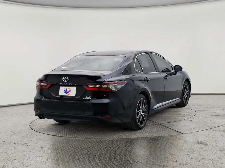 تويوتا كامري GLE HEV  2024 
