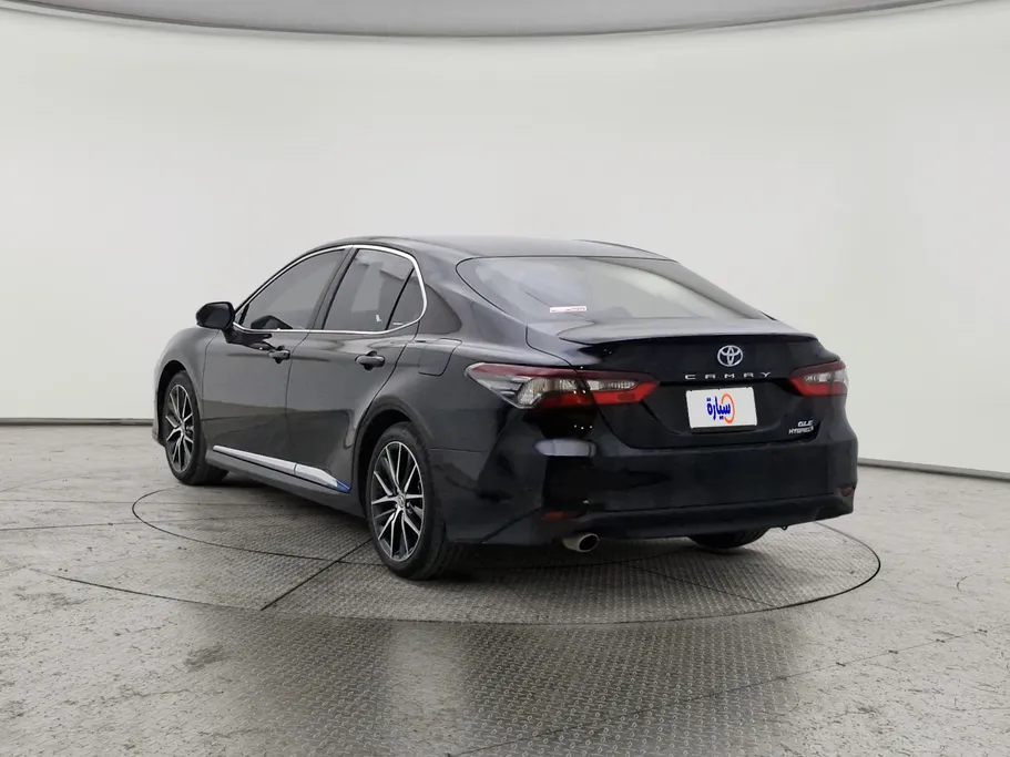 تويوتا كامري GLE HEV  2024 