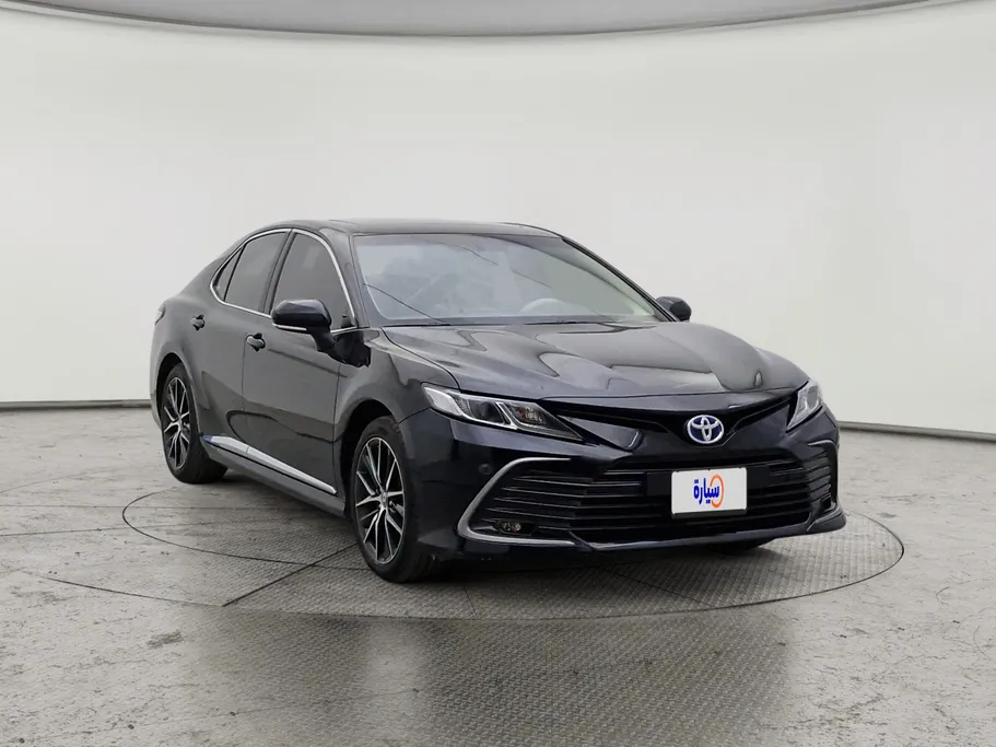 تويوتا كامري GLE HEV  2024 